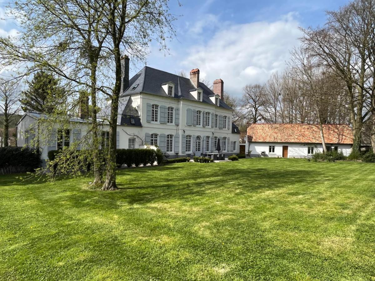 Domaine De La Course Bed & Breakfast Doudeauville Екстериор снимка